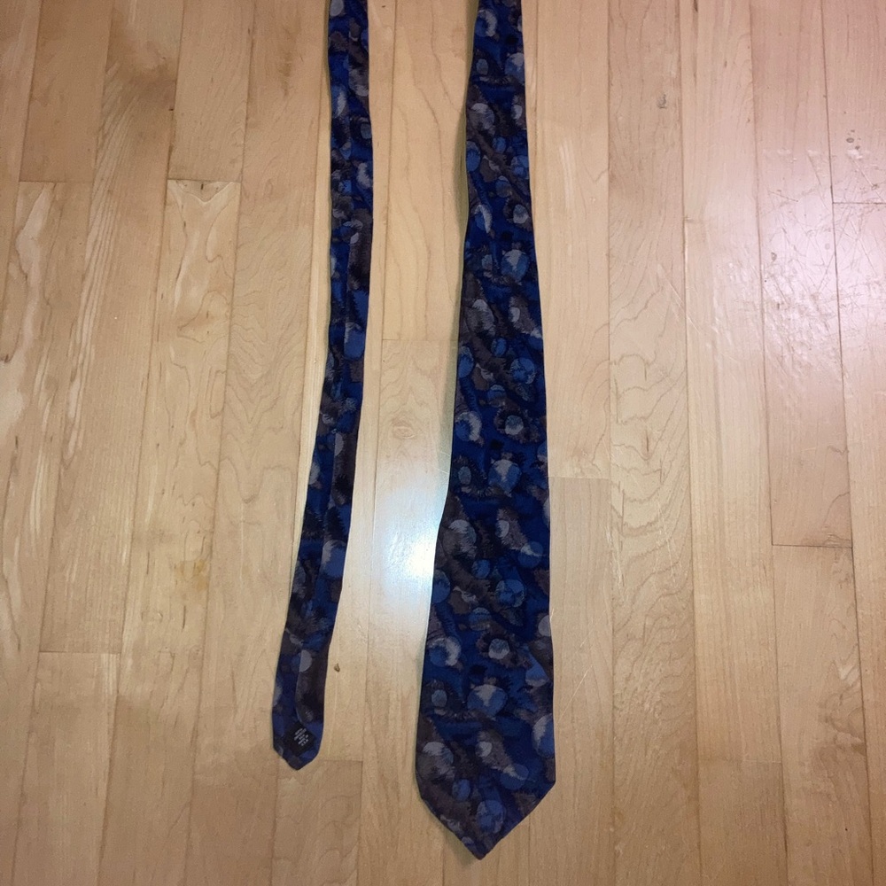 Grateful Dead Blue and Black Tie Rainforest Second Set